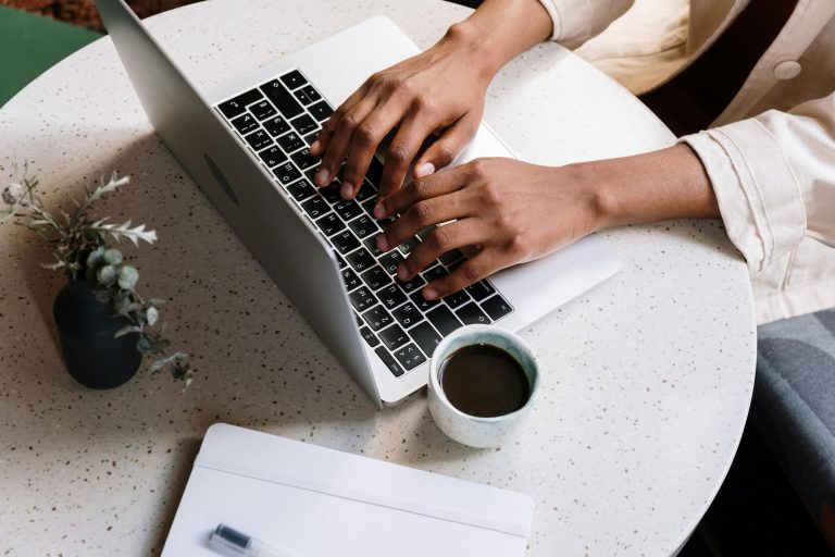 Bagaimana Menjadi Penulis Blog Untuk Penghasilan Tambahan