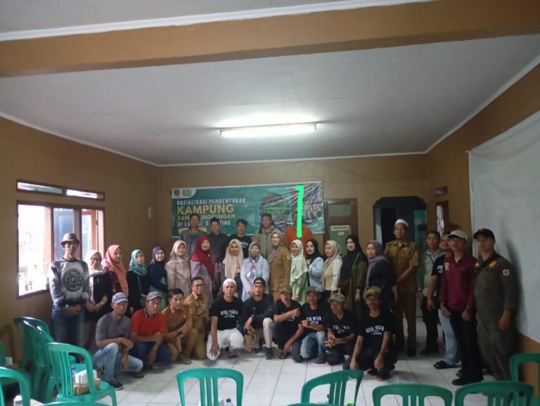 Kolaborasi DLH Kabupaten Bogor dengan Pemdes Ciderum: Sosialisasi Kampung Ramah Lingkungan untuk Tangani Stunting”