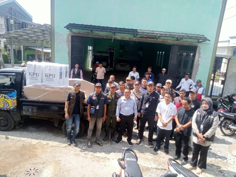 Apel Siaga dan Distribusi Kotak Suara di Desa Cimande Hilir