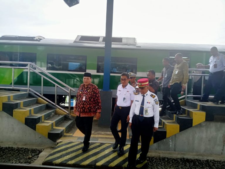 Pengecekan Jalur Kereta Bogor-Sukabumi dan Pengembangan Infrastruktur oleh PT. KAI