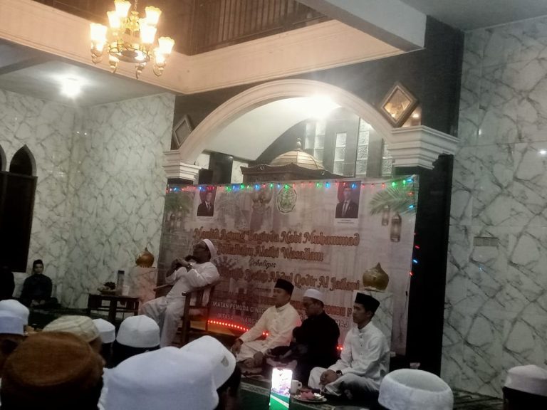 Yayasan Al-Min Haj Gelar Maulid Nabi Muhammad SAW di Kampung Cinagara