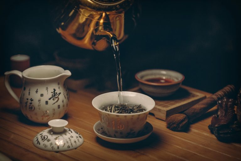 Manfaat Minum Air Teh untuk Kesehatan