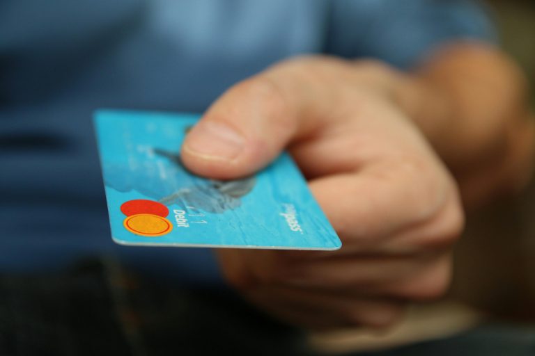 Panduan Pemula Menuju Keamanan dan Kebebasan Finansial
