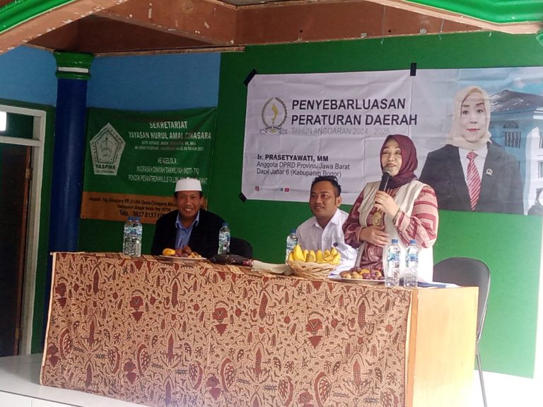 Kunjungan Anggota DPRD Jawa Barat di Yayasan Raudlatusshidya: Sosialisasi Perda dan Silaturahmi dengan Warga