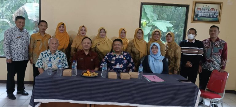 Lima Kepala Sekolah di Kecamatan Caringin Jalani Sertijab sebagai PLT