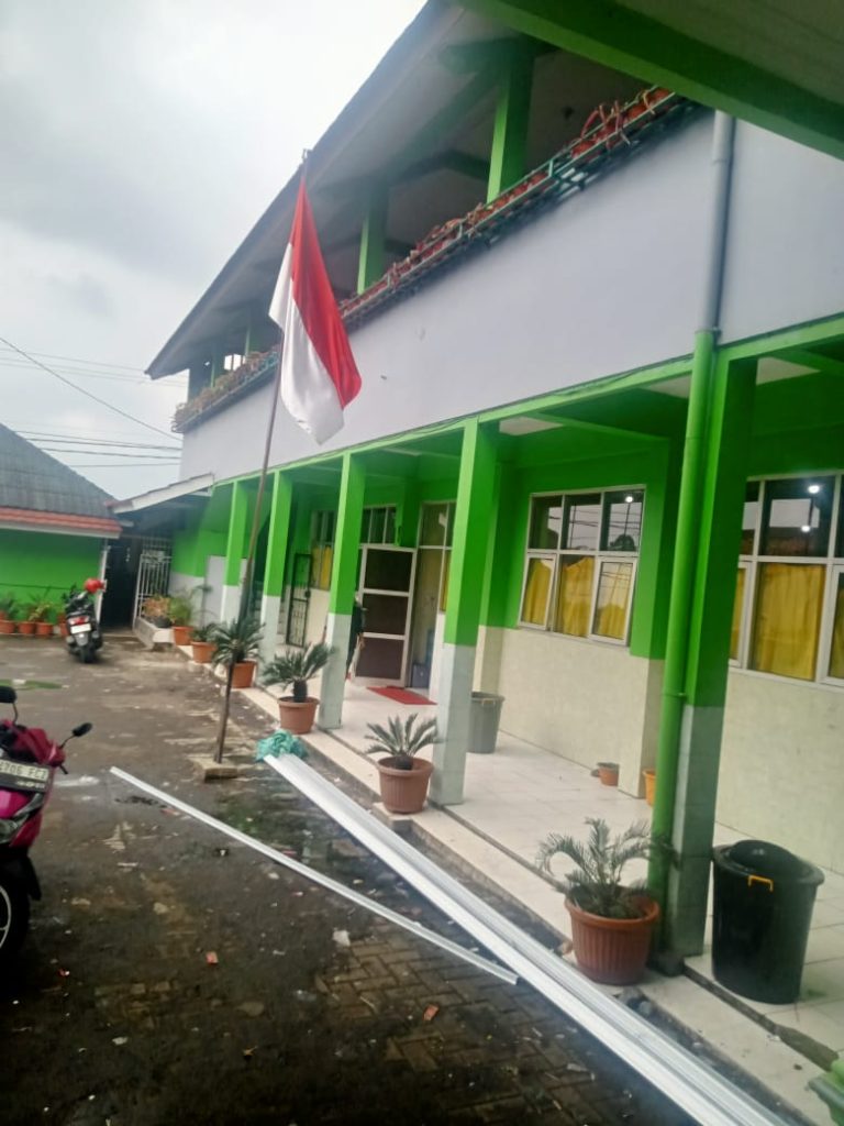 Prasarana SD Pasir Muncang Terus Diperhatikan
