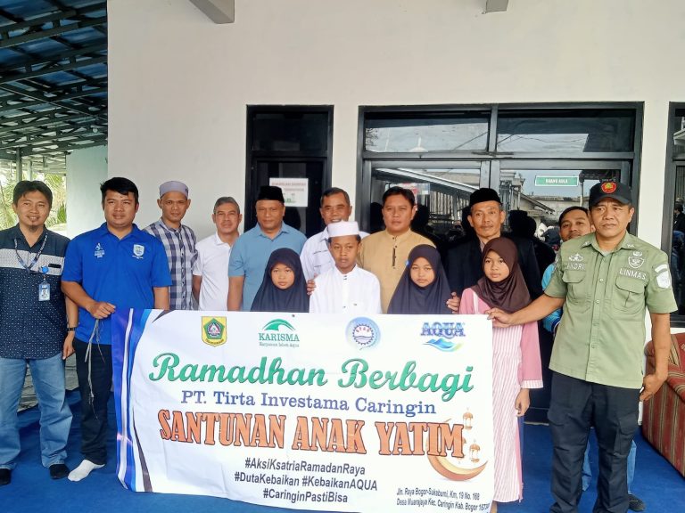 Tiga Perusahaan Berikan Santunan kepada Warga Desa Muara Jaya