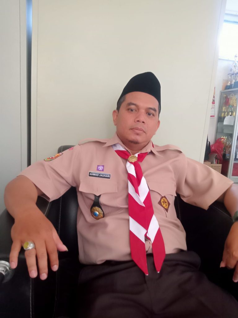 Hari Pertama Ujian Akhir Sekolah, SDN Jambuluwuk 02 Gelar Ujian Agama dan PKN