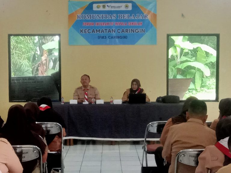 Kepala Sekolah se-Kecamatan Caringin Bahas Implementasi 5 Hari Kerja Bersama Pengawas dan K3S