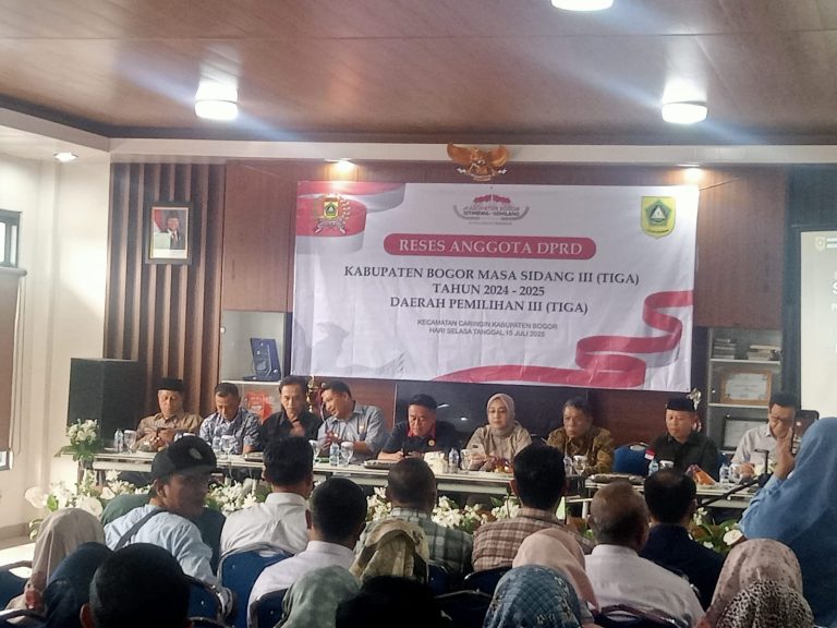 Lima Fraksi DPRD Kabupaten Gelar Reses di Kecamatan Caringin