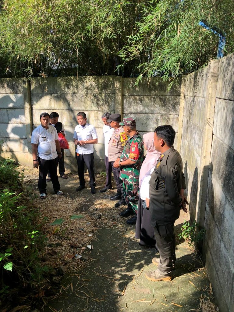Pemdes Muara Jaya Resmi Luncurkan Program Samisade untuk Betonisasi Jalan di Kampung Nyenang