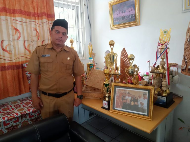 SDN Jambuluwuk 02 Torehkan Prestasi Lewat Kerajinan Tangan