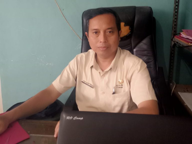Kepala SD Pasir Tengah Kecamatan Caringin Terus Berupaya Majukan Sekolah