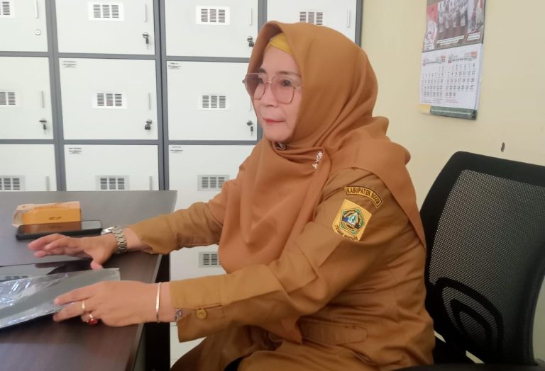 Siswa SD Negeri Pancawati 01 Serius Ikuti Ujian Sekolah Kelas VI