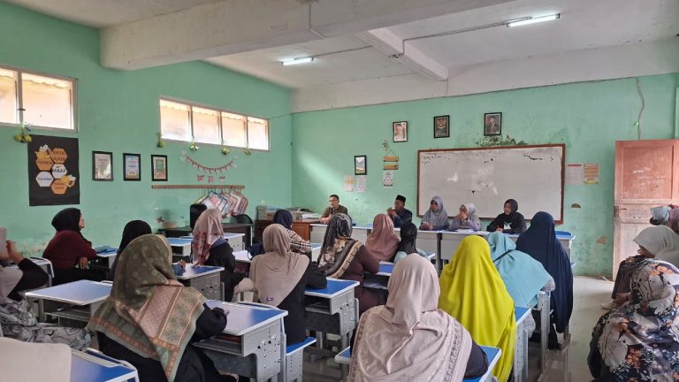 Ujian Kelas VI SD Curugdengdeng Berjalan Lancar, 43 Siswa Ikuti Hari Kelima